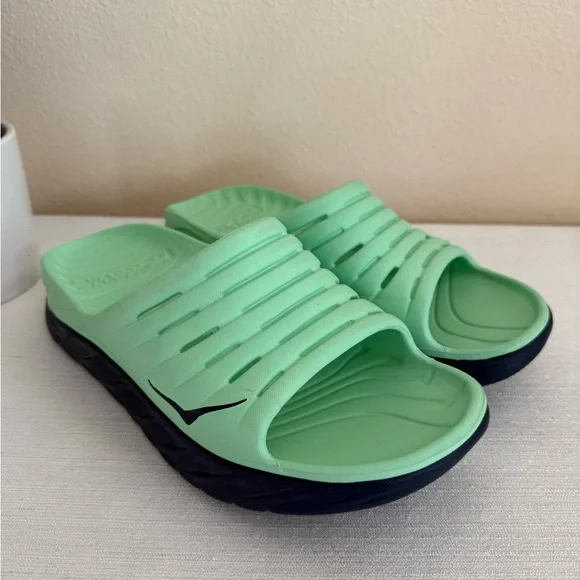 HOKA One One Mint Green/Black Unisex Slide Sandals - Picture 1 of 11